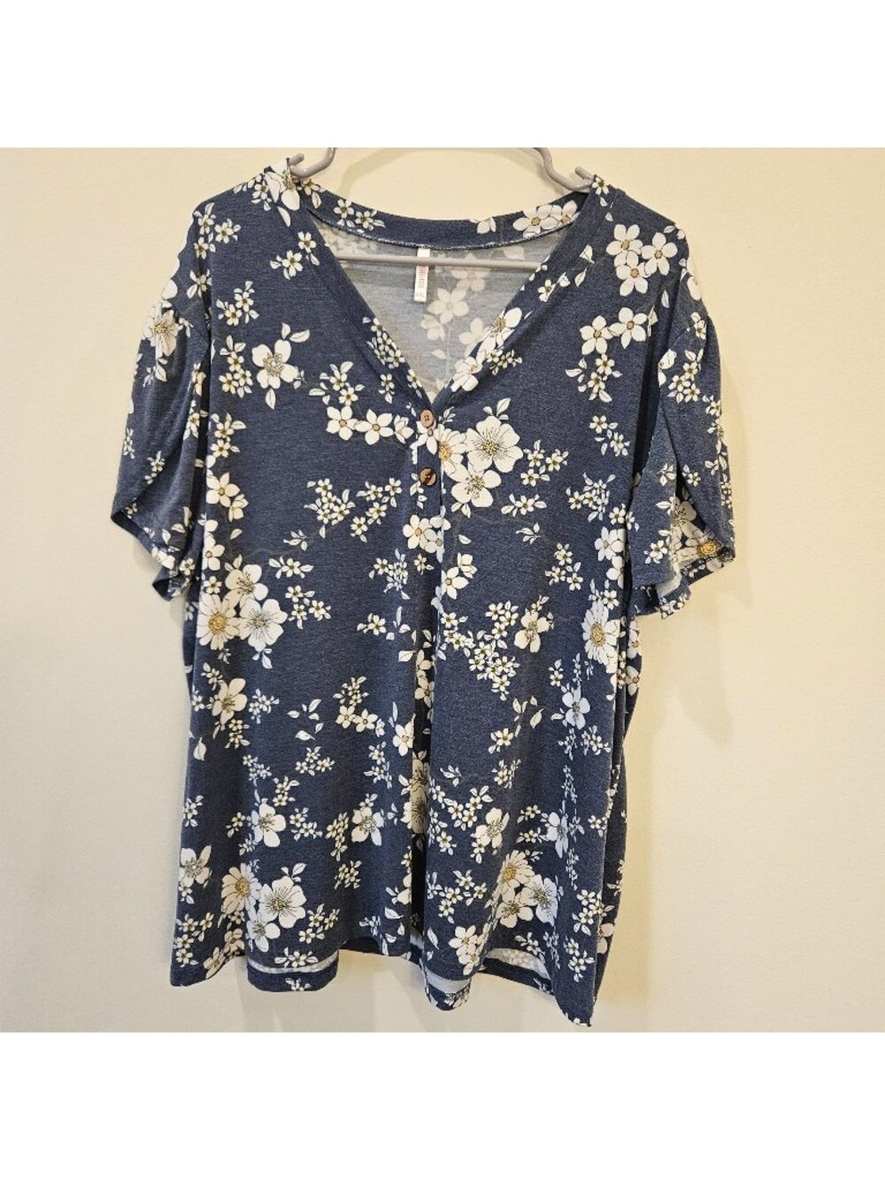 Bishuge Floral V-Neck Short Sleeve Womens 3XL Navy & White shirt